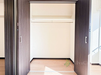 【収納】 | 幡ヶ谷ゴールデンマンション | クローゼット　洋室5.2帖