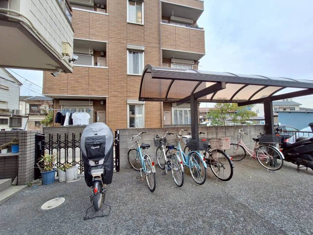 メゾン・ロータスのその他共用部分|駐輪場