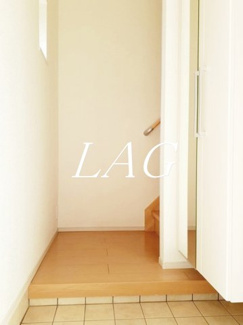 【玄関】 | ルミエール | 玄関です。