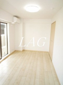 【居間・リビング】 | クラールアンジュ | 洋室のお部屋です。