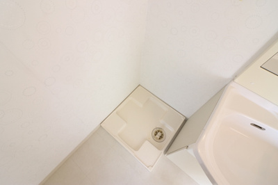 【設備】 | アクティコートクリスタル京橋 | 洗濯機も室内に置けます