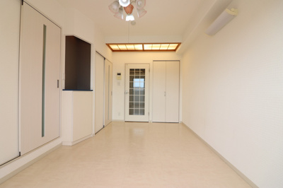 【居間・リビング】 | アクティコートクリスタル京橋 | 内装も気になるポイント