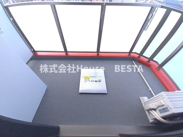 GENOVIA神戸新開地駅前のバルコニー