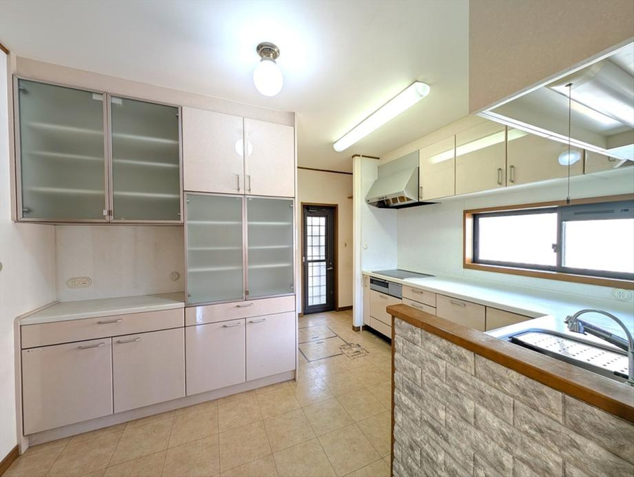 下野市医大前4丁目　中古戸建のキッチン