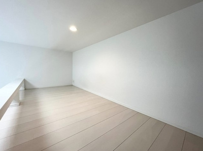 【寝室】 | L’Atelier