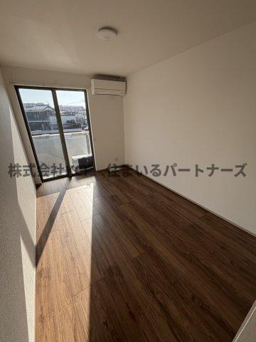 アテレーゼOne西町戸建の居間・リビング|居間です