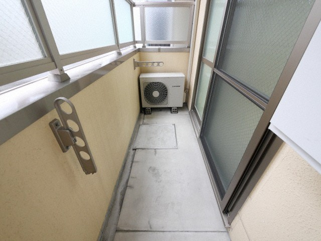 サンロイヤル大阪城北のバルコニー