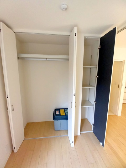 ホワイト　スクエアの収納|★広々収納★