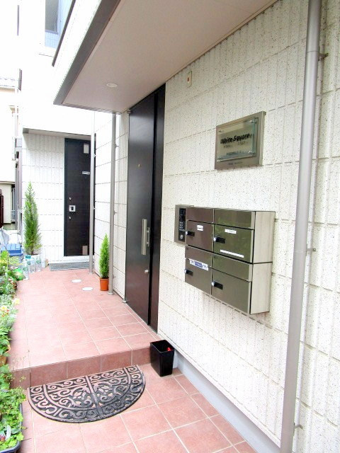 ホワイト　スクエアのエントランス|★雰囲気の良いエントランス★