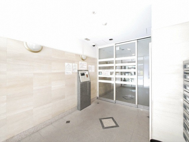 アスリート御堂筋本町のロビー