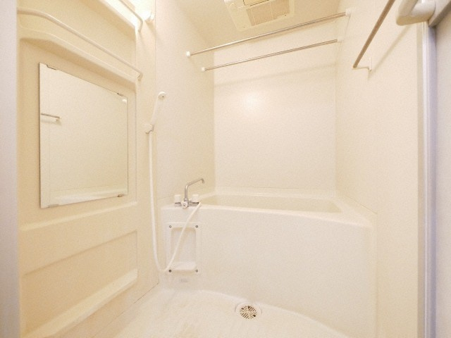 アスリート御堂筋本町の浴室