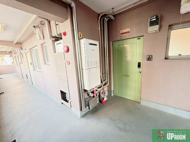 ラトゥール割塚の居間・リビング