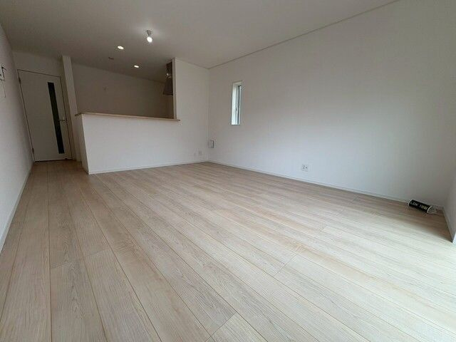 横浜市青葉区荏田西4丁目　新築戸建て