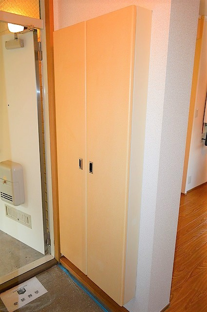 シティハイム大路の玄関