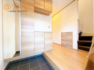 【玄関】 | 富士市川成島　中古戸建