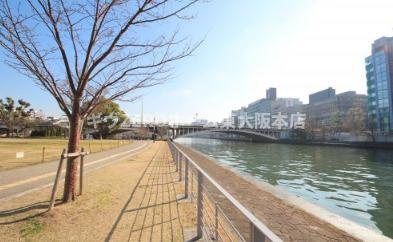 レジデンス本町靭公園の周辺