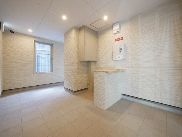 ＡＩＬＥ京橋のロビー