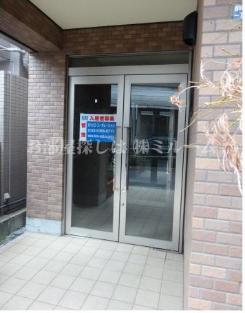 早稲田桜並木AVEのエントランス|エントランス