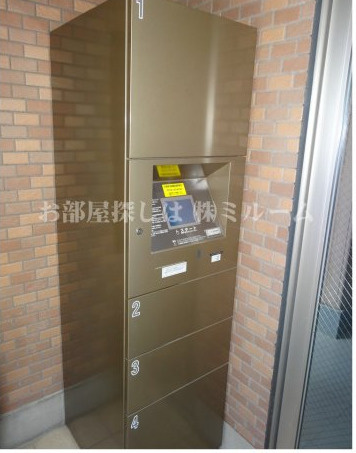 早稲田桜並木AVEのその他共用部分|２４時間荷物が受け取れる宅配BOX☆