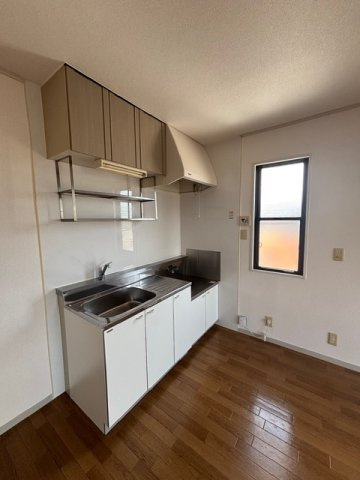 エスポワールBの居間・リビング