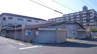 【外観】 | 秦ガレージ_シャッター