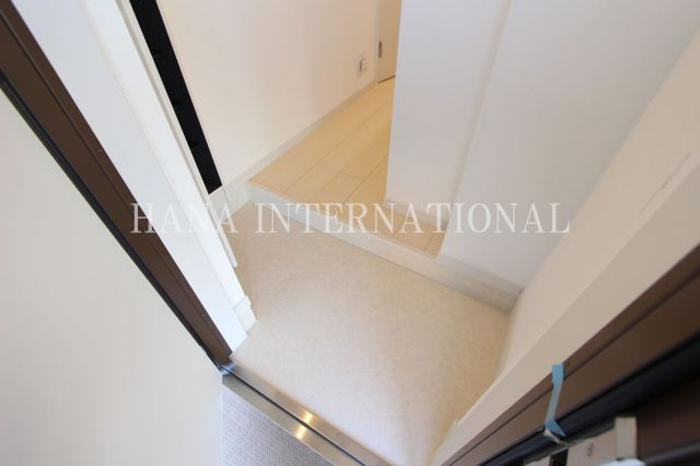 リブリ・OGW草加の玄関