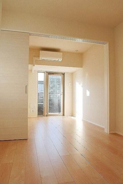 J・ワザック両国の居間・リビング