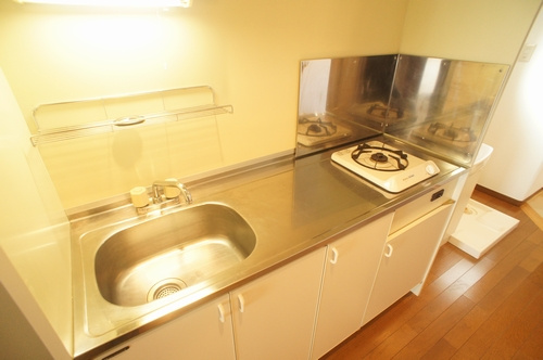 クイーン５０９のキッチン|※写真は別部屋のものです