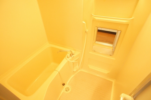 クイーン５０９の浴室|※写真は別部屋のものです