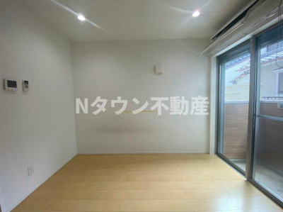 【居間・リビング】 | ペトリコール砂田 | ゆったり過ごせる居間です