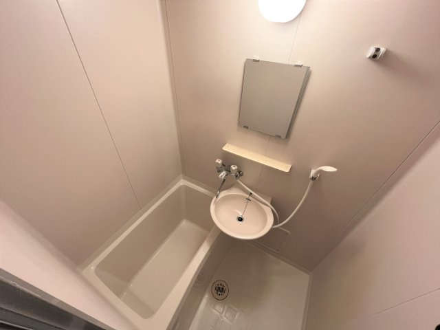 メゾン田戸の浴室