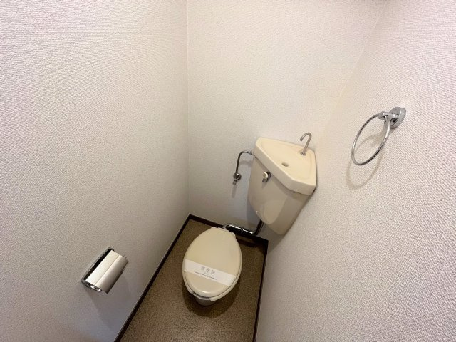 メゾン田戸のトイレ