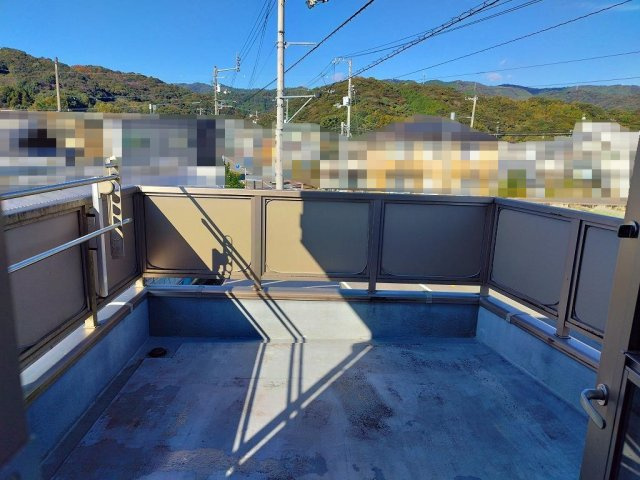 【バルコニー】 | 高知市万々