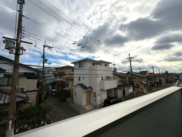 ◆京阪バス『上花山』停まで徒歩６分◆ウォークインクローゼット付き４ＬＤＫ◆角地◆山科区西野楳本町４期の展望|バルコニーからの眺望