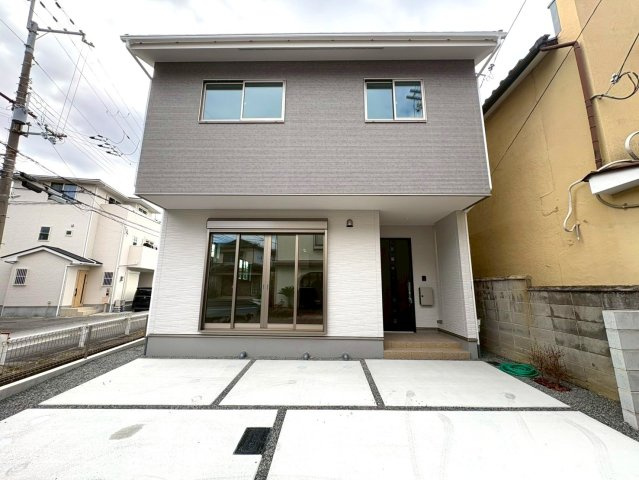 ◆京阪バス『上花山』停まで徒歩６分◆ウォークインクローゼット付き４ＬＤＫ◆角地◆山科区西野楳本町４期の外観|外観