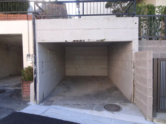 【駐車場】 | 川西市見野1丁目12の1　中古一戸建て