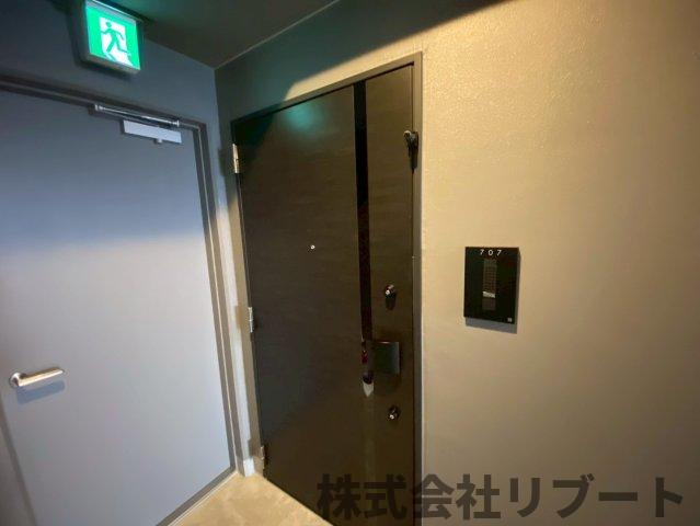 コンフォリア東葛西の玄関