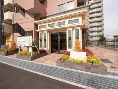 【エントランス】 | プレジオ長田 | 落ち着いたエントランスです