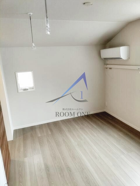 プリュヌ・ブランの寝室|寝室です。