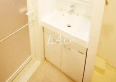 【洗面所】 | スプレスター志村坂上 | 洗面台です。