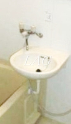 【洗面所】 | ＹＫハイツ | 洗面台です。