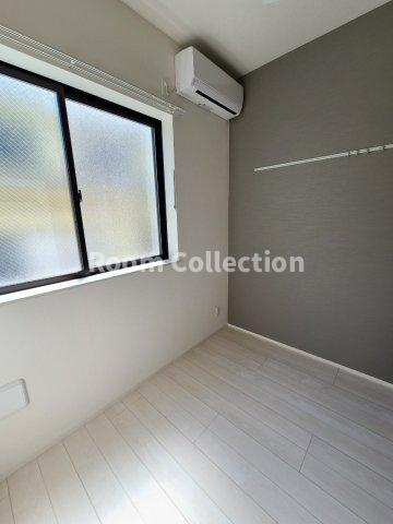 ラ・メール平和台の居間・リビング