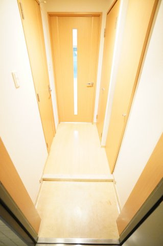【玄関】 | 登戸N・Tステージ | ※同物件・同タイプの写真です。