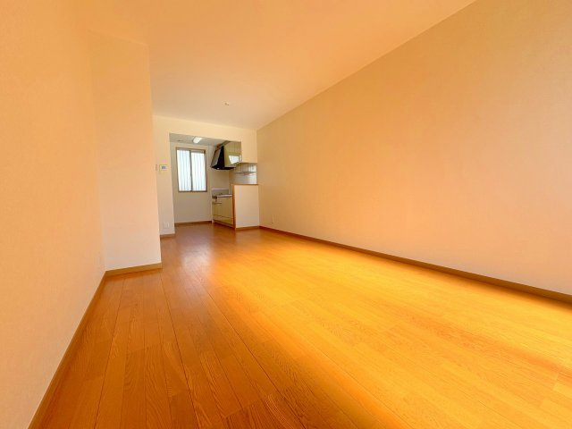 アザミテラスB棟の居間・リビング|おしゃれなリビングです