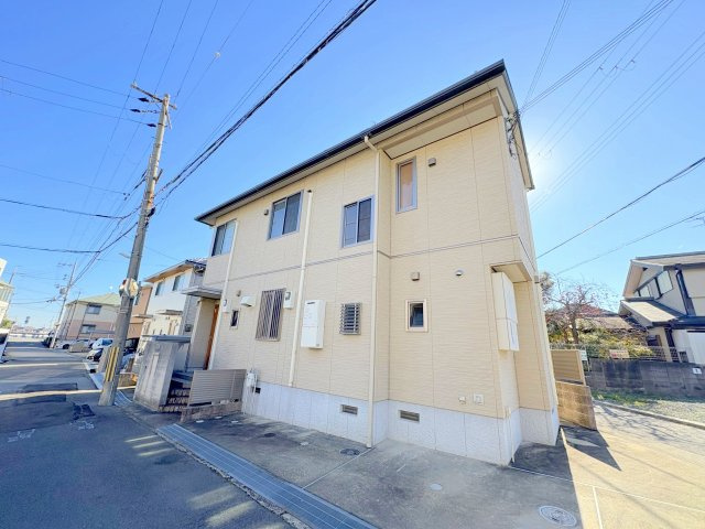 アザミテラスB棟の外観|外観もきれいです