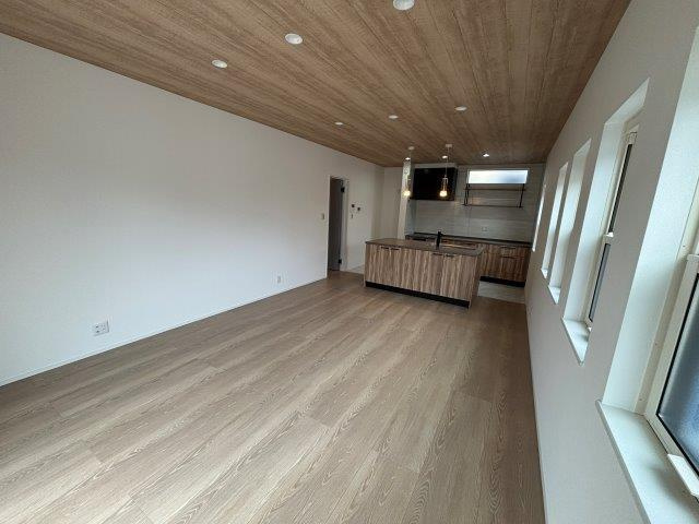 安芸郡海田町南幸町の前面道路含む現地写真