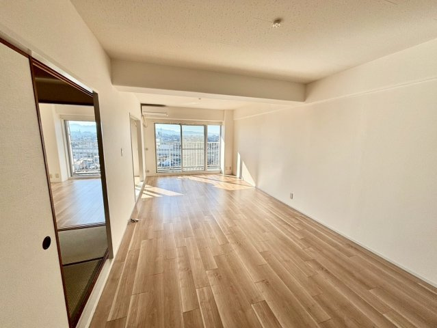 メゾンドール高石の居間・リビング|ＬＤＫ