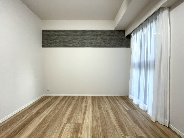 高円寺でワンにゃんライフ♪【リノベマンション／デュオ・スカーラ高円寺】の洋室|スタンダードな洋室です