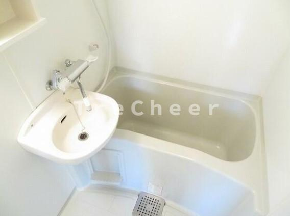 スターライト上池袋の浴室