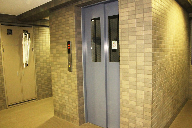 ルーブル早稲田のその他共用部分|エレベーター